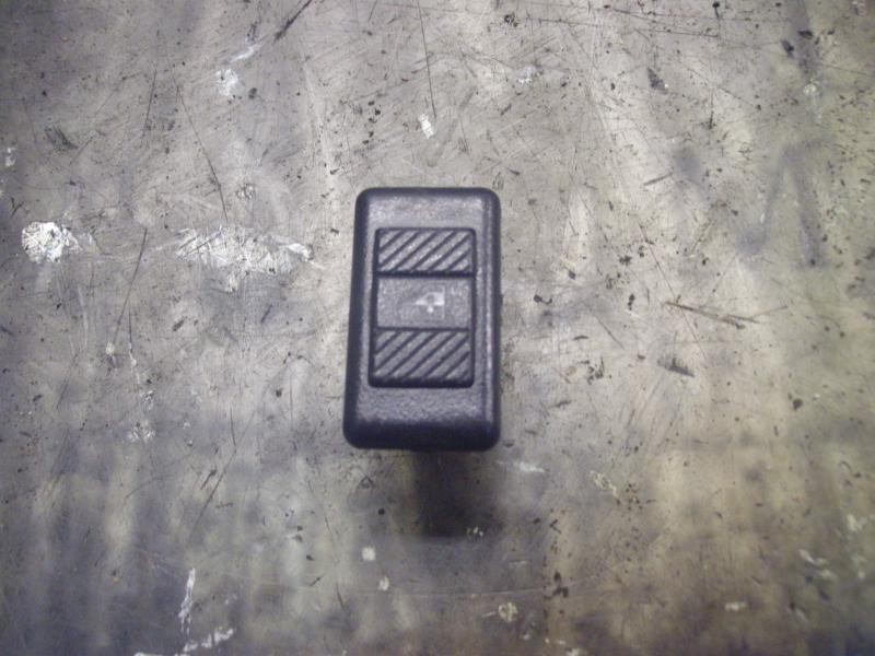 Recambio de mando elevalunas delantero derecho para renault clio i fase i+ii (b/c57) referencia OEM IAM   