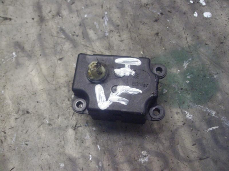 Recambio de motor apertura trampillas climatizador para peugeot 307 (s1) xs referencia OEM IAM   