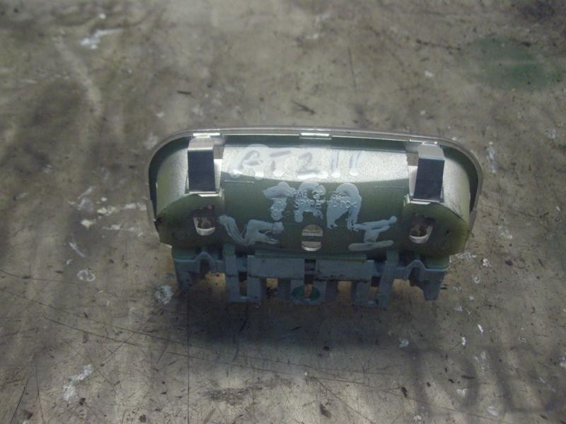 Recambio de piloto interior para peugeot 307 (s1) xs referencia OEM IAM   