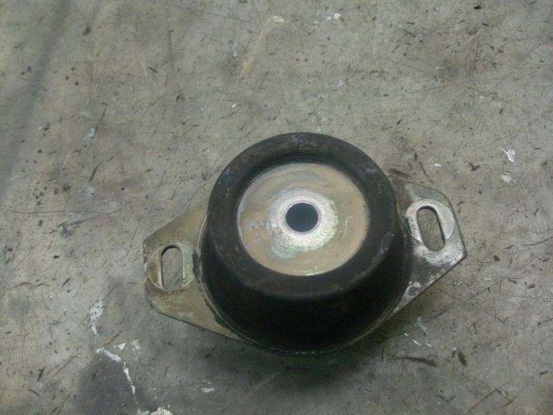 Recambio de soporte cambio para peugeot 307 (s1) xs referencia OEM IAM   
