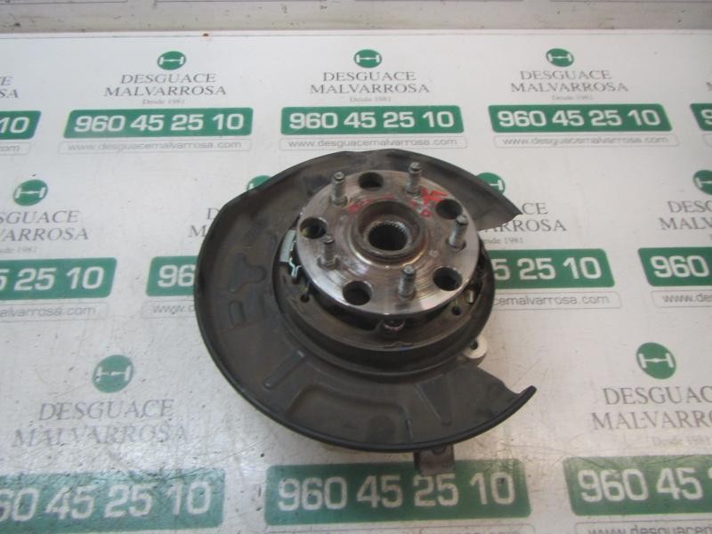 Recambio de mangueta trasera derecha para lexus is200 (ds2/is2) 2.2 d-cat referencia OEM IAM 4230430090  