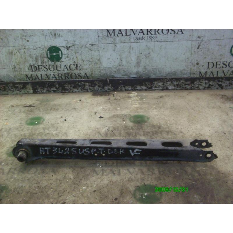 Recambio de brazo suspension inferior trasero derecho para opel vectra b berlina comfort referencia OEM IAM   