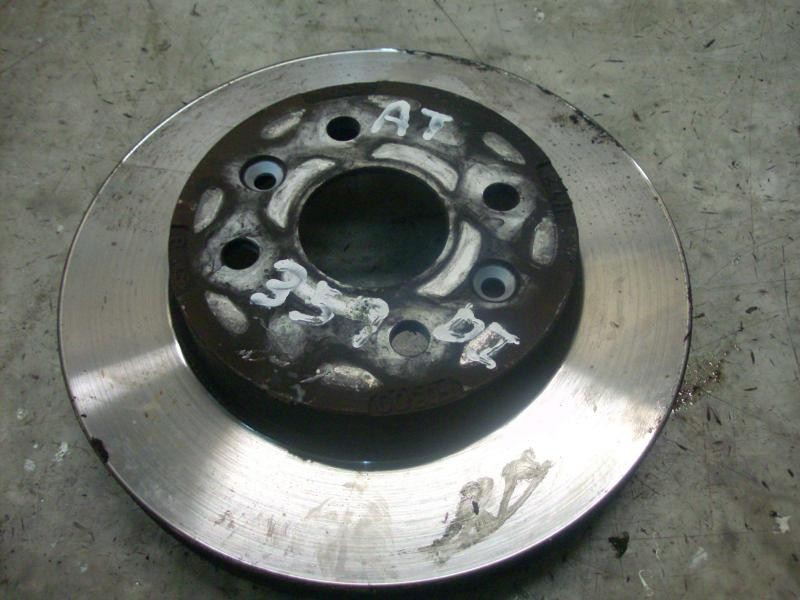 Recambio de disco freno delantero para kia rio ls berlina (5-ptas.) referencia OEM IAM   