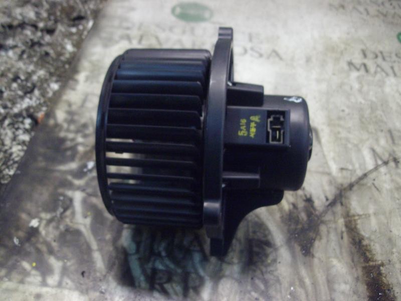 Recambio de motor calefaccion para kia rio ls berlina (5-ptas.) referencia OEM IAM   