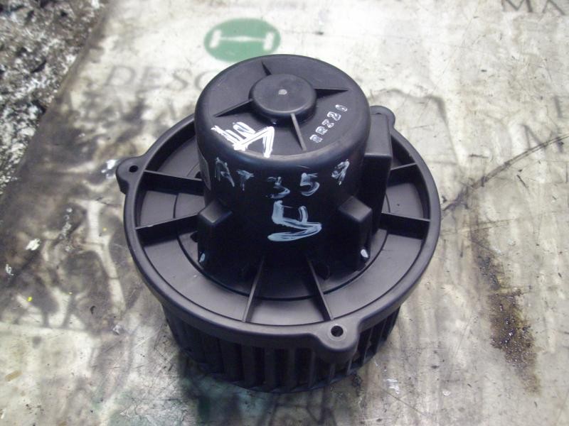 Recambio de motor calefaccion para kia rio ls berlina (5-ptas.) referencia OEM IAM   