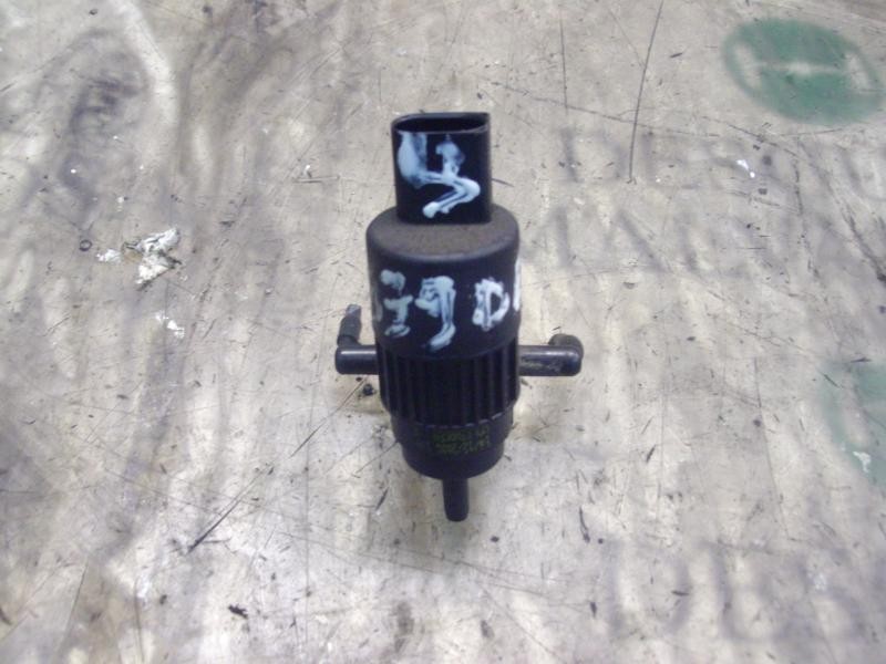 Recambio de bomba limpia para volkswagen polo berlina (6n2) trendline referencia OEM IAM   