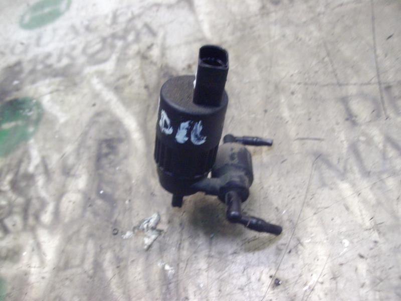 Recambio de bomba limpia para volkswagen polo berlina (6n2) trendline referencia OEM IAM   