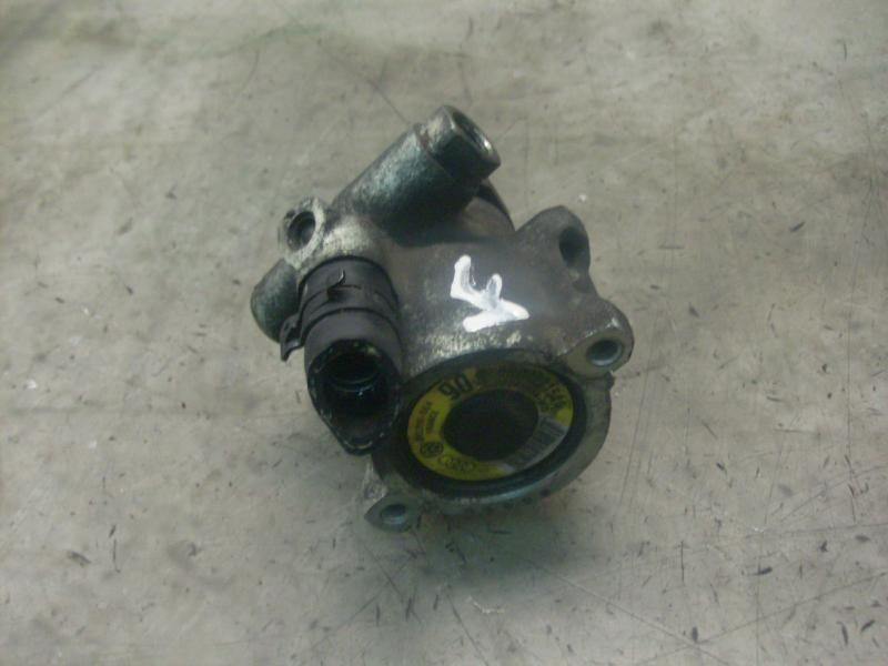 Recambio de bomba direccion para volkswagen polo berlina (6n2) trendline referencia OEM IAM   