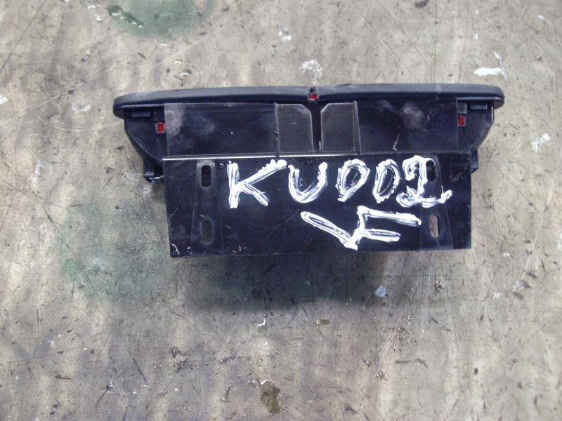 Recambio de piloto trasero central para mercedes-benz clase a (w168) 170 cdi (168.008) referencia OEM IAM   