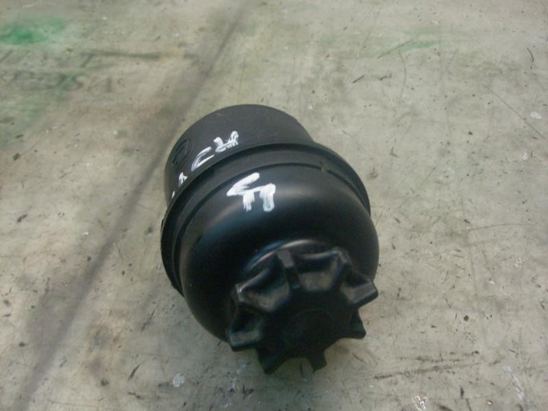 Recambio de deposito servo para mercedes-benz vito (w638) caja cerrada 108 cdi  (638.094) referencia OEM IAM   