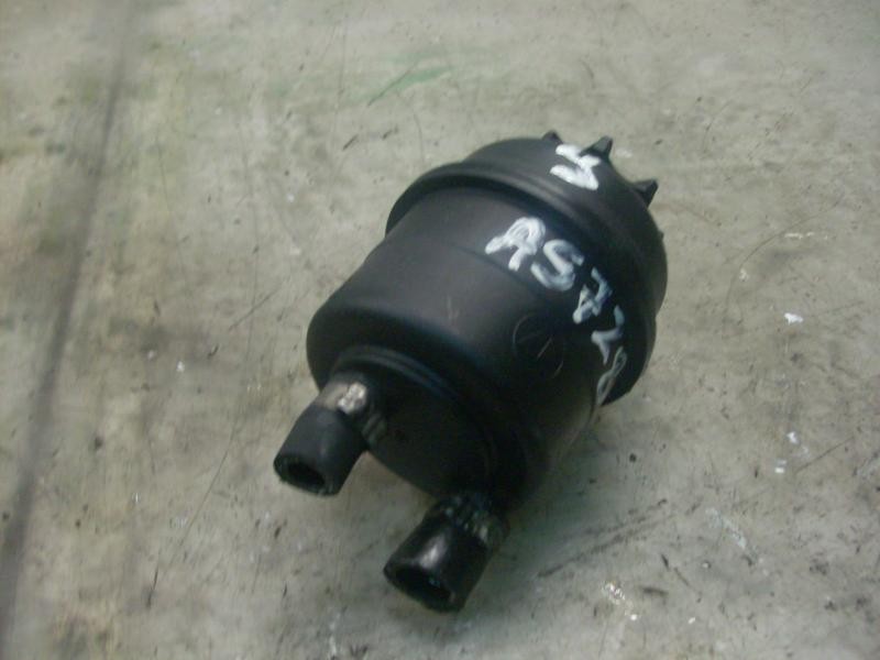 Recambio de deposito servo para mercedes-benz vito (w638) caja cerrada 108 cdi  (638.094) referencia OEM IAM   