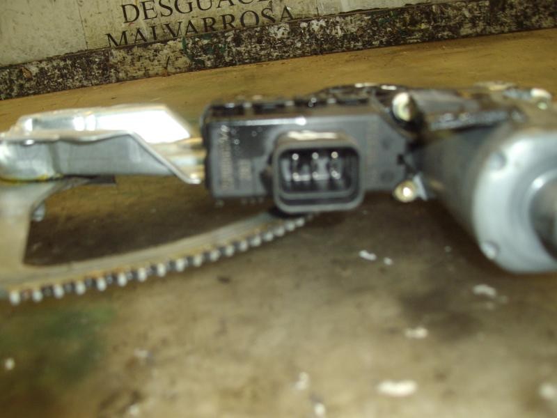 Recambio de elevalunas delantero izquierdo para opel zafira a elegance referencia OEM IAM   