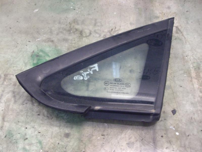 Recambio de cristal custodia delantero izquierdo para kia carens (un) emotion referencia OEM IAM 878701D000  