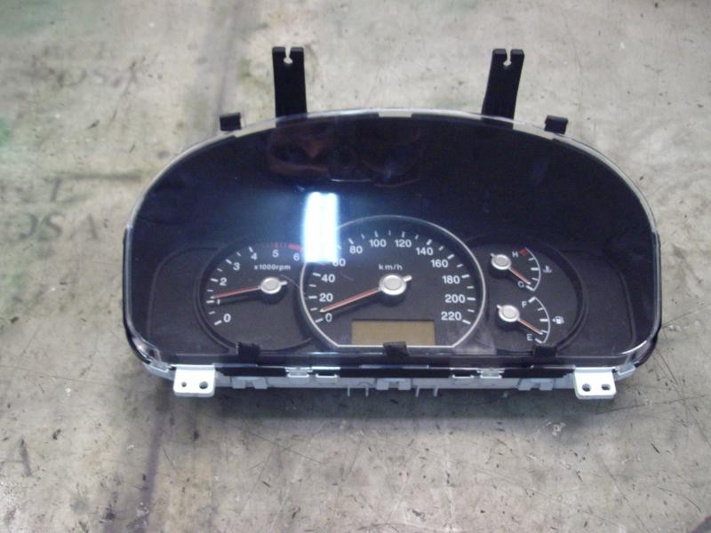 Recambio de cuadro instrumentos para kia carens (un) emotion referencia OEM IAM 940031D811 11000976910Q 11000976910Q