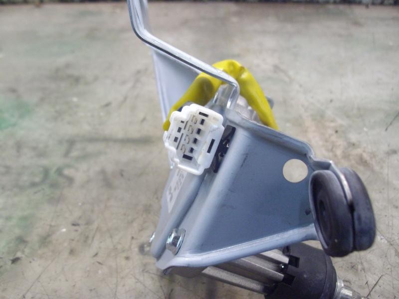 Recambio de motor limpia trasero para kia carens (un) emotion referencia OEM IAM 987001D000 987001D000 