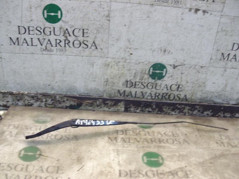 Recambio de brazo limpia delantero derecho para renault megane ii berlina 3p luxe privilege referencia OEM IAM   