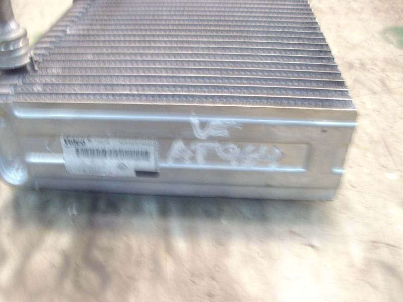 Recambio de evaporador aire acondicionado para renault megane ii berlina 3p luxe privilege referencia OEM IAM   