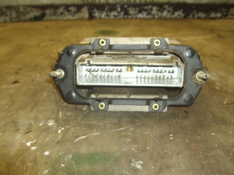 Recambio de centralita motor uce para ford fiesta berl./courier 1.3 cat referencia OEM IAM   