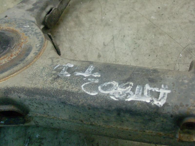 Recambio de mangueta trasera izquierda para mercedes-benz vito (w638) caja cerrada 110 cdi  (638.094) referencia OEM IAM   