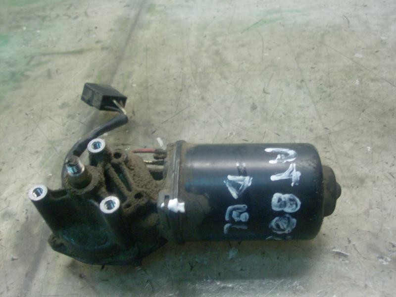 Recambio de motor limpia delantero para mercedes-benz vito (w638) caja cerrada 110 cdi  (638.094) referencia OEM IAM   