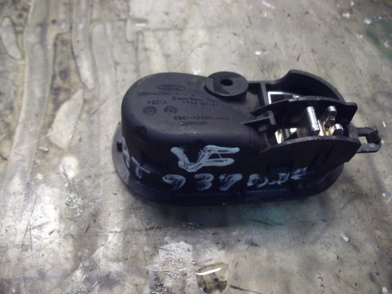 Recambio de maneta interior delantera izquierda para ford fiesta (cbk) futura referencia OEM IAM   