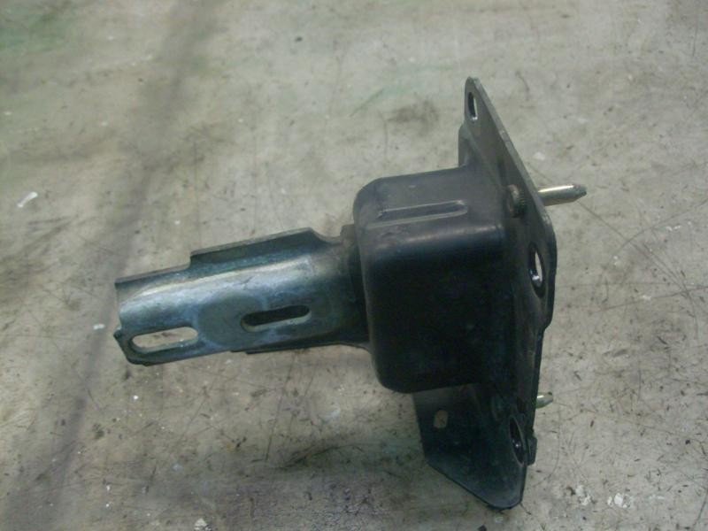 Recambio de soporte cambio para citroën c3 1.4 hdi exclusive referencia OEM IAM   