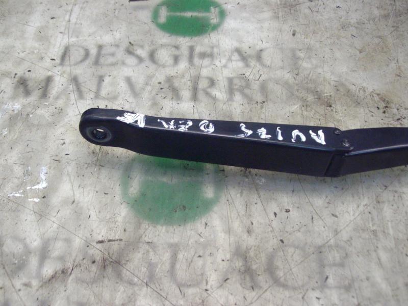 Recambio de brazo limpia delantero derecho para fiat doblo cargo (223) 1.9 d furg. referencia OEM IAM   