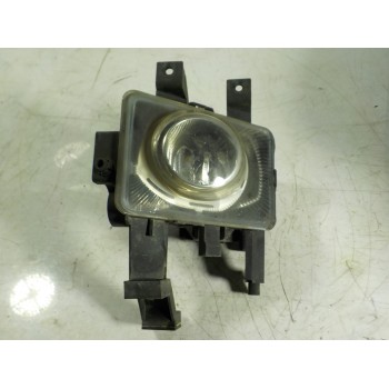 FARO ANTINIEBLA IZQUIERDO 