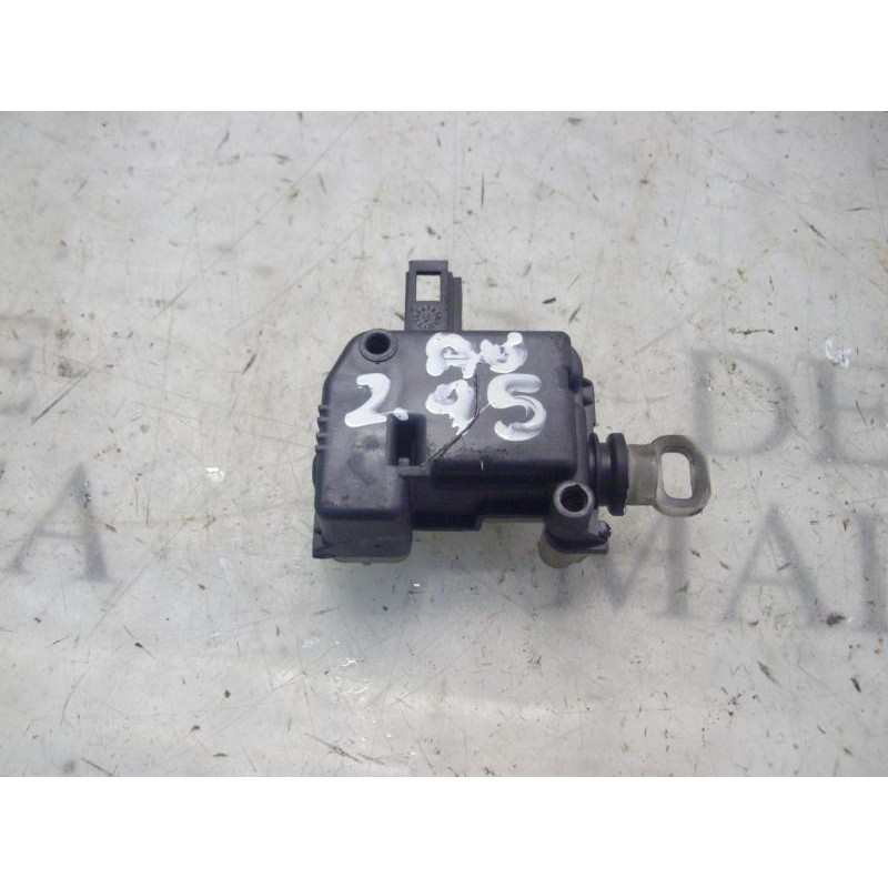 Recambio de motor c/c porton para seat ibiza (6l1) signo referencia OEM IAM   