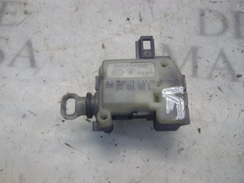 Recambio de motor c/c porton para seat ibiza (6l1) signo referencia OEM IAM   
