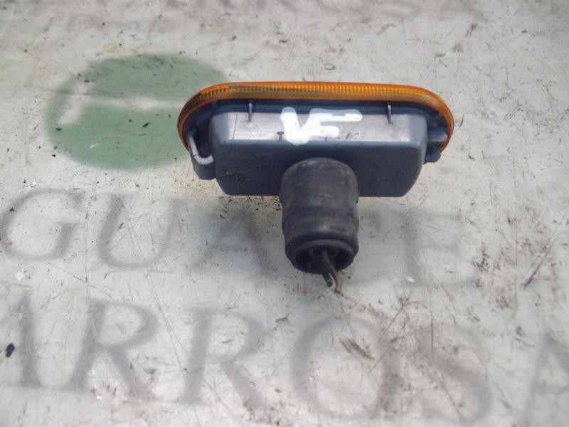 Recambio de piloto lateral izquierdo para volkswagen golf iv berlina (1j1) 1.9 tdi referencia OEM IAM   