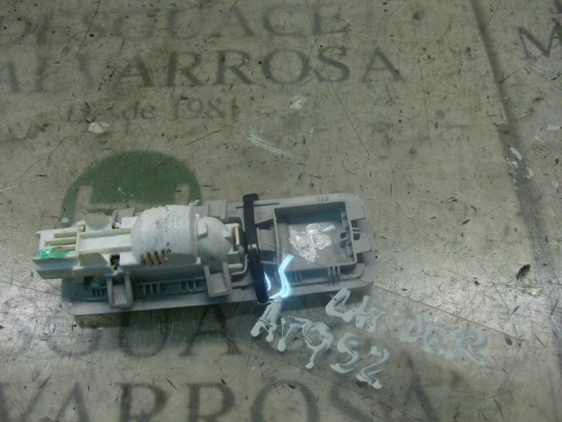 Recambio de piloto interior para peugeot 307 break/sw (s2) xs referencia OEM IAM   