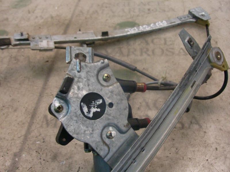 Recambio de elevalunas delantero izquierdo para citroën xsara berlina 1.9 diesel referencia OEM IAM   