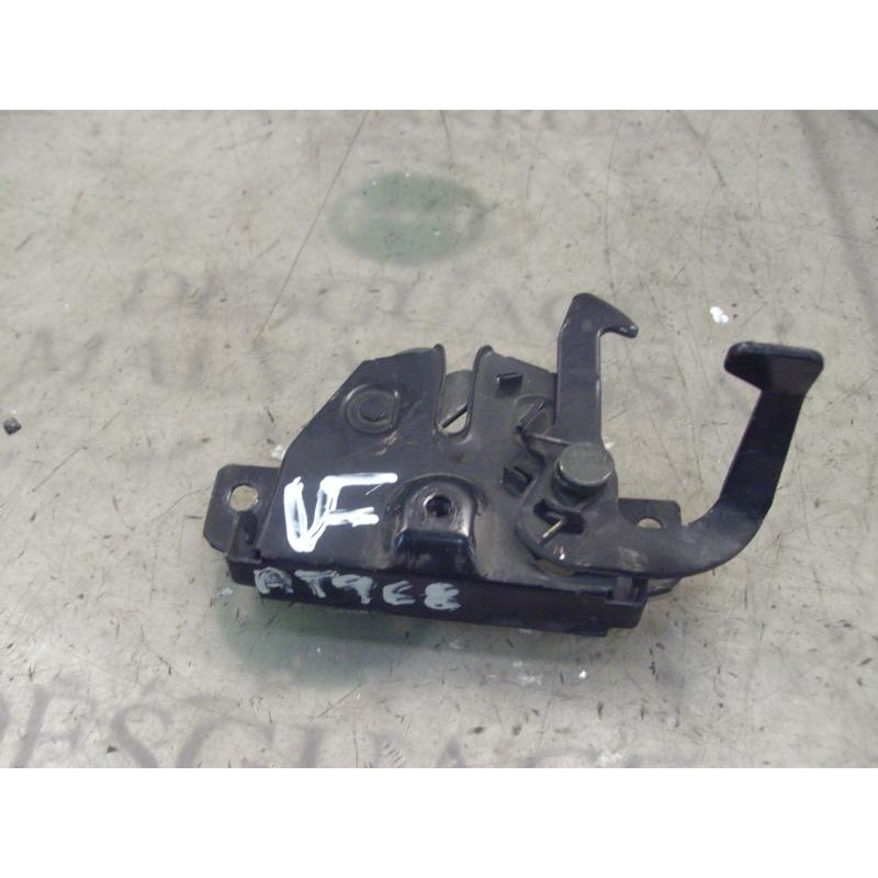 Recambio de cerradura capot para hyundai h 1 h 1 furg.caja cerr.c. quinta referencia OEM IAM 811304A100  