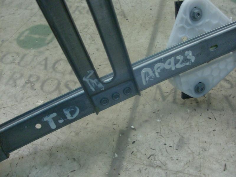 Recambio de elevalunas trasero derecho para dacia logan ambiance referencia OEM IAM 6001550274  