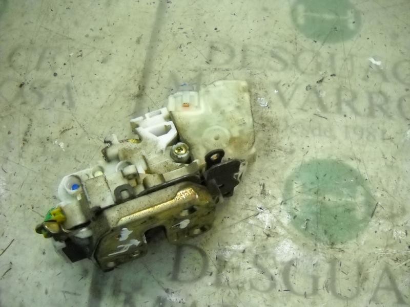 Recambio de cerradura puerta trasera derecha para nissan pick-up (d22) td doble cabina 4x4 referencia OEM IAM   