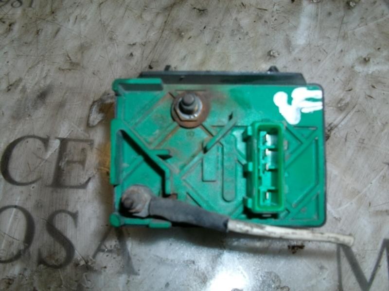 Recambio de caja precalentamiento para citroën c3 1.4 hdi magic referencia OEM IAM   