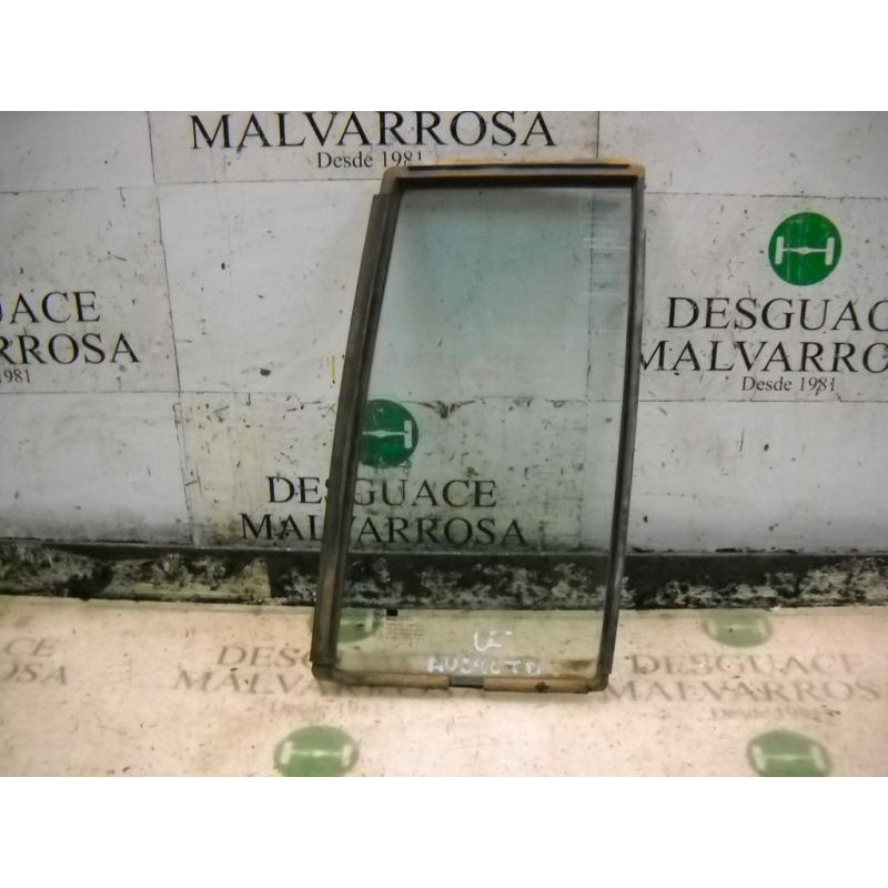 Recambio de cristal puerta trasero derecho para ssangyong musso 2.9 tdi grand lux referencia OEM IAM   