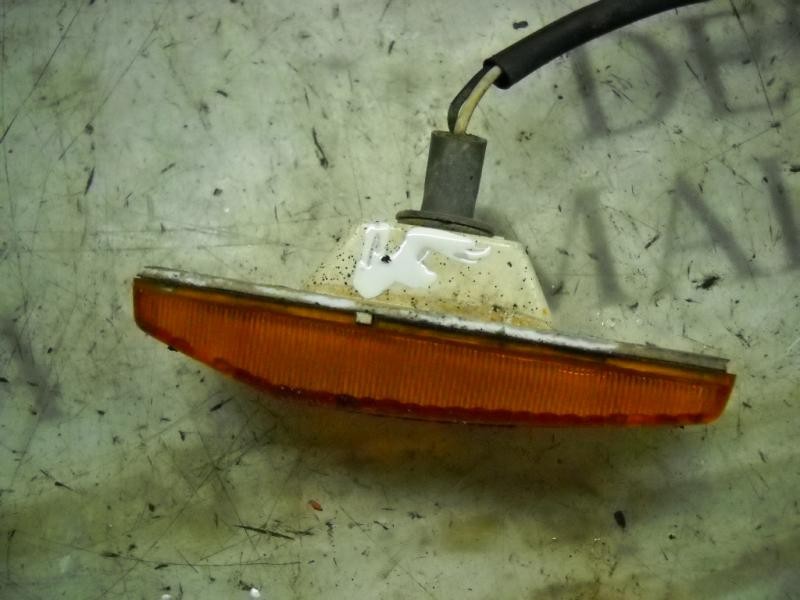 Recambio de piloto lateral izquierdo para ssangyong musso 2.9 tdi grand lux referencia OEM IAM   