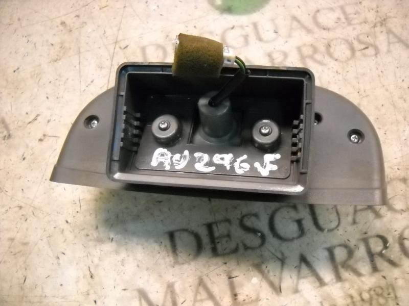 Recambio de piloto trasero central para ssangyong musso 2.9 tdi grand lux referencia OEM IAM   