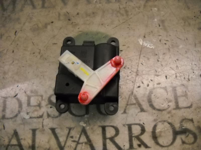 Recambio de motor electrico para nissan almera (n16/e) line up referencia OEM IAM   