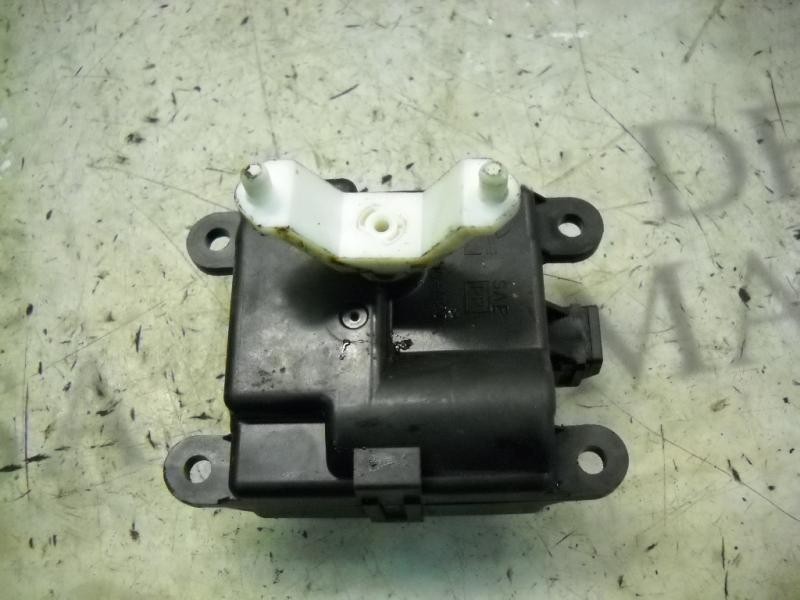 Recambio de motor apertura trampillas climatizador para nissan almera (n16/e) line up referencia OEM IAM   