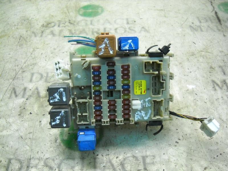 Recambio de caja reles / fusibles para nissan primera berlina (p12) visia referencia OEM IAM   
