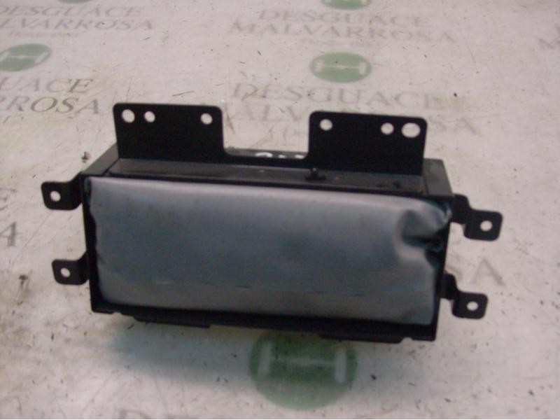 Recambio de airbag delantero derecho para hyundai getz (tb) 1.1 básico referencia OEM IAM  041S0130TB84102D 