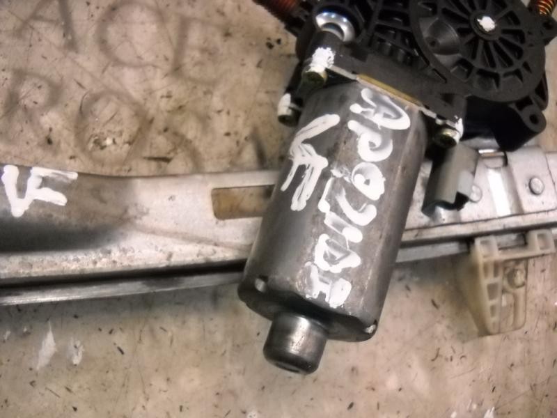 Recambio de elevalunas delantero izquierdo para peugeot 206 berlina xt referencia OEM IAM   