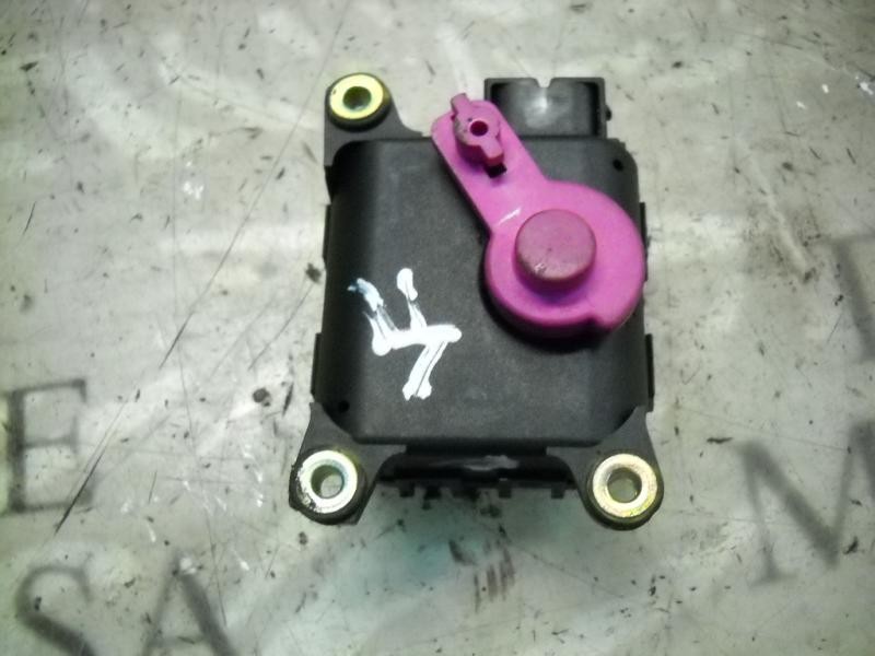 Recambio de motor apertura trampillas climatizador para seat leon (1m1) signo referencia OEM IAM   