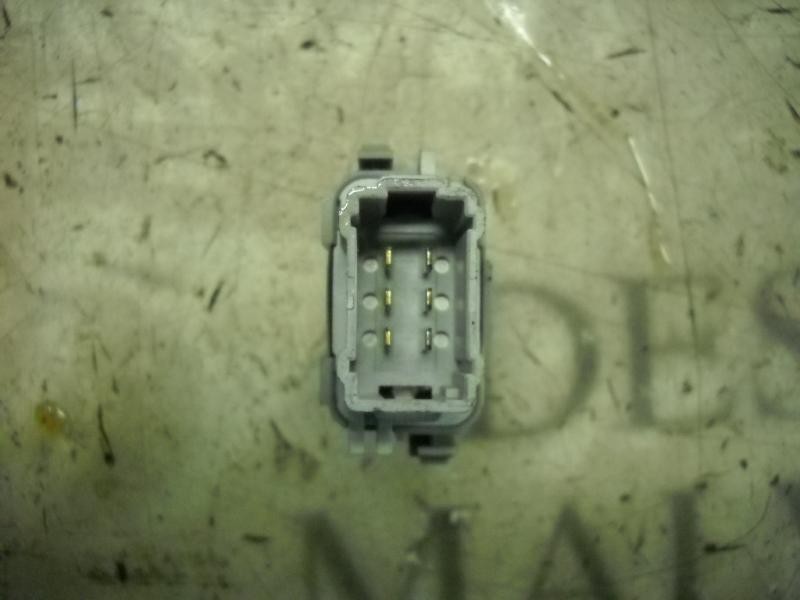 Recambio de mando elevalunas delantero derecho para renault megane ii berlina 5p authentique referencia OEM IAM   