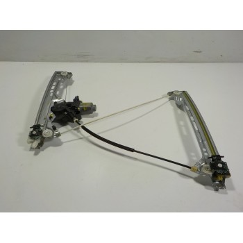 ELEVALUNAS DELANTERO DERECHO 807201773R C48991102 402761D