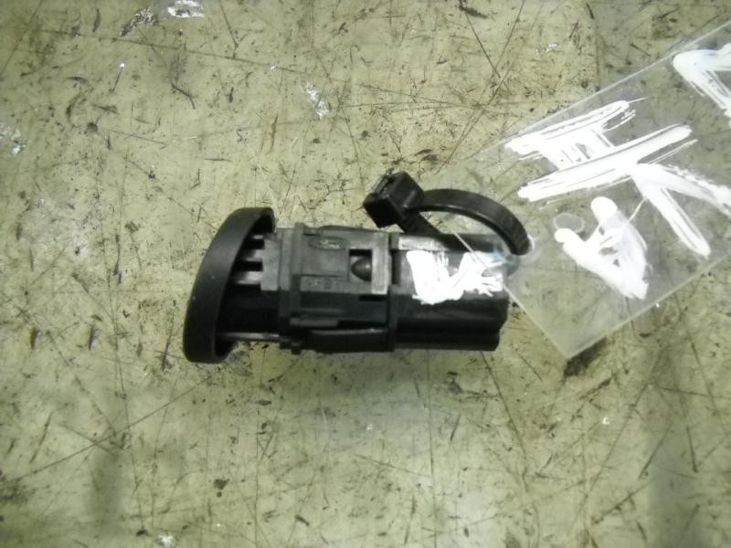 Recambio de modulo electronico para ford fiesta (cbk) ghia referencia OEM IAM   