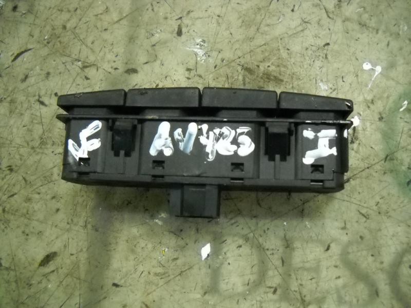 Recambio de modulo electronico para ford fiesta (cbk) ghia referencia OEM IAM   